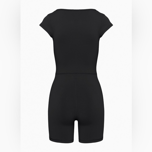 Aritzia Wilfred Free black Theodora short sleeve scoop neck onesie romper - XL - Picture 7 of 8